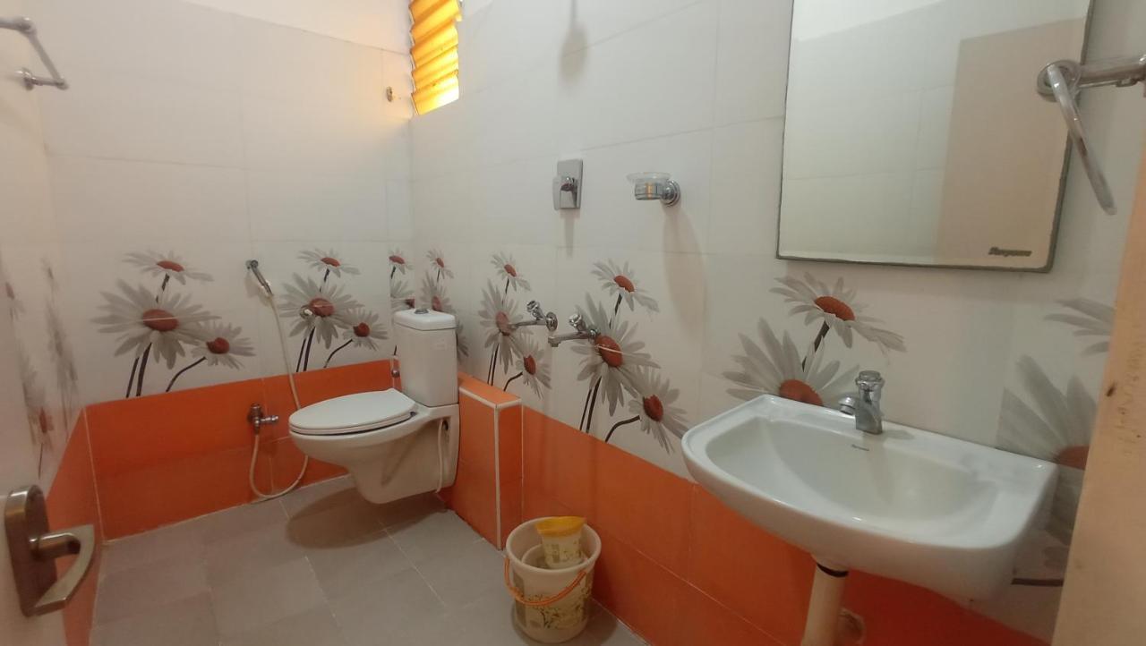Amaran Hotels מדוראי חדר תמונה